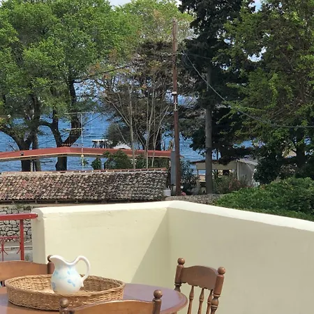 Seaview Rooftop Apt By The Beach In Corfu Town Appartement Corfu (city)